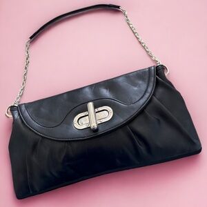 Daisy Fuentes Black Shoulder Elegant Chain Strap and Silver Hardware